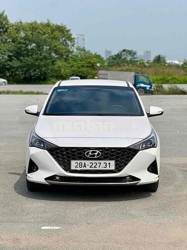 Hyundai Accent 2024 1.4 MT - 24000 km
