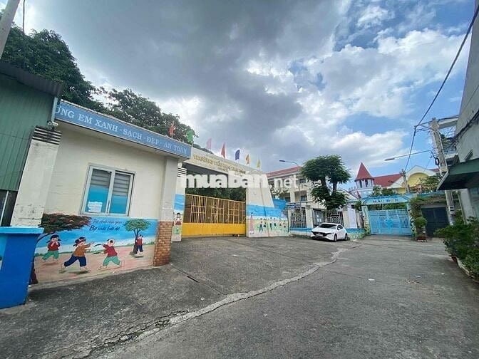 Bán lô góc 2Mt P. Tam Hoà! gần Gx Bùi Thái! giá chỉ 33tr/m2