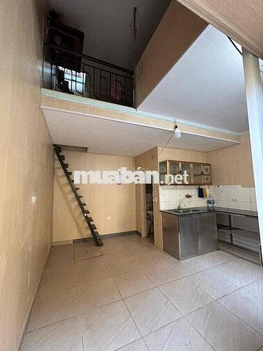 Cho thuê nhà Cấp 4 có gác xép, sân phơi, 20m2 ở Tây Mỗ