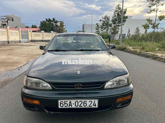 Toyota Camry 1997 LE 2.2 AT - 165000 km