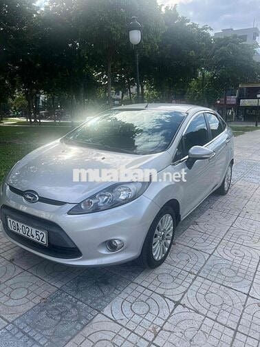 Ford Fiesta 2012 1.6 AT Sedan - 156700 km