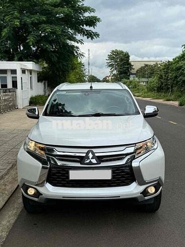 Mitsubishi Pajero Sport 2019 số sàn máy dầu 1 chủ