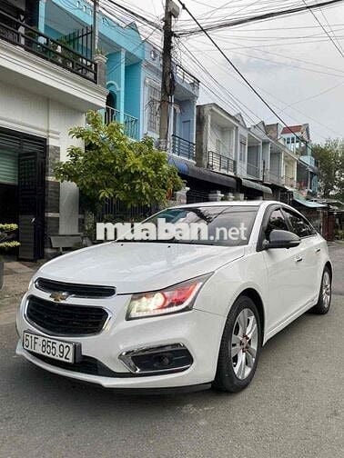 Chevrolet Cruze 2017 LTZ 1.8L - 13000 km