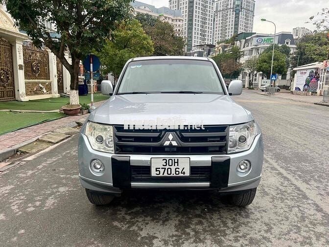 Mitsubishi Pajero 2009 - 140000 km