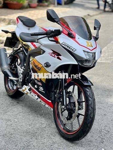 Suzuki GSX 150 khóa maskay giao bộ công chứng