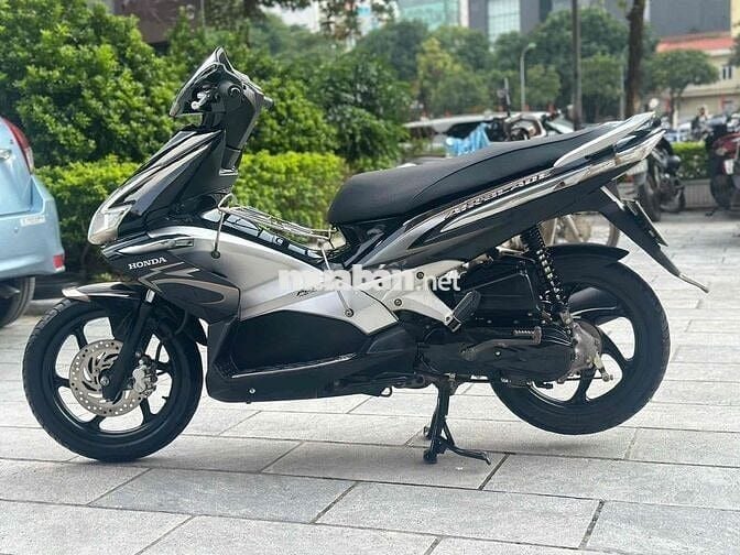 Airblade 110fi nẹp mạ crom 6 lan máy zin 100%