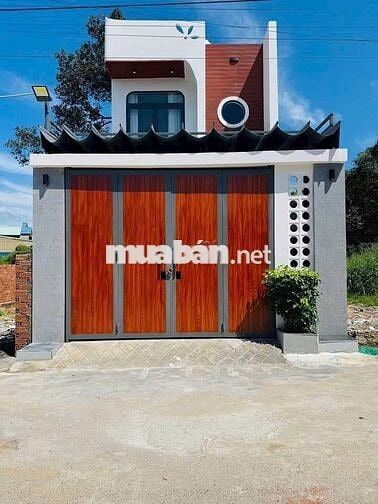Nhà 1 trệt 1 lầu thổ cư 100% đường nhựa 12m phường Trảng Dài