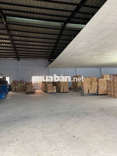 Cho thuê xưởng 1700m² Tân Phú Gần Ngã Tư Bốn Xã Giá Chỉ 150tr/tháng