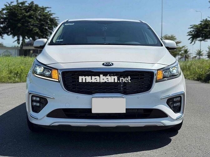 Kia Sedona 2021 2.2 DAT LUXURY - 99000 km