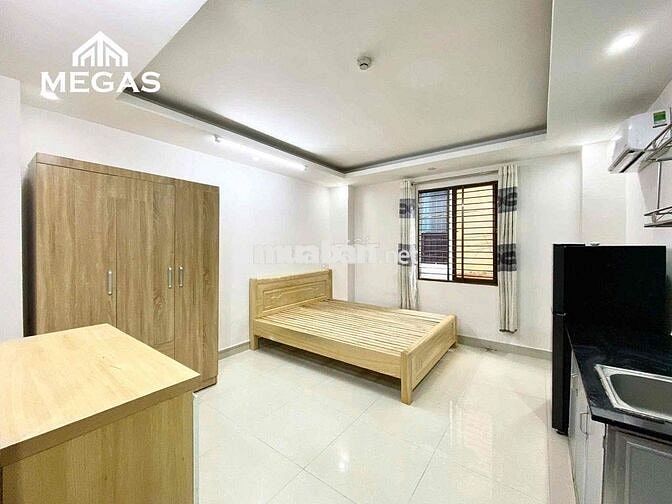 Studio Cửa Sổ Trời Giá Rẻ Ngay Lotte Mart