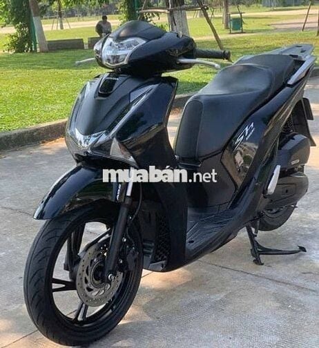 SH 2018 đen bóng bs 43 có trả góp trao đổi
