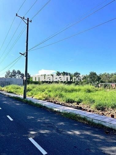 Đất Mt nhựa 10m, gần Phùng Hưng, 5x20, full thổ, gpxd 3 lầu, 1.05 tỷ