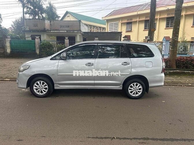 gd cần bán innova 2013 máy zin xe đẹp nét