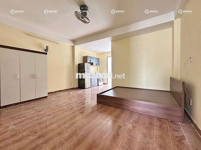 CHO THUÊ CHDV FULL NỘI THẤT CÓ BANCOL RIÊNG RỘNG HƠN 40M2 GẦN CỘNG HÒA