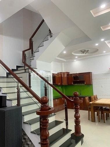 NHÀ ĐẸP PHẠM VĂN CHIÊU - LÔ GÓC - XE HƠI VÀO TẬN NHÀ - FULL NỘI THẤT