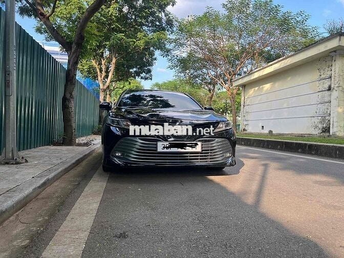 Toyota Camry 2019 2.0G - 110000 km