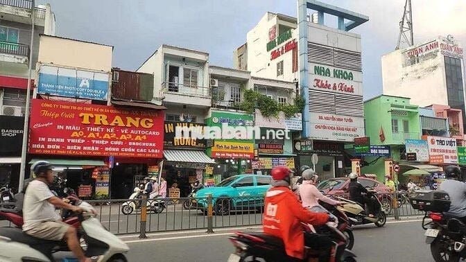 Cho thuê MBKD Mặt tiền Lý Thái Tổ,40m2,có wc riêng gía 12tr/tháng.