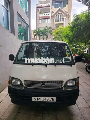 Toyota Hiace 2003 Van 3 chỗ - 200000 km