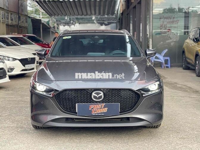 Mazda 3 2022 1.5L Premium - 22000 km không lỗi nhỏ