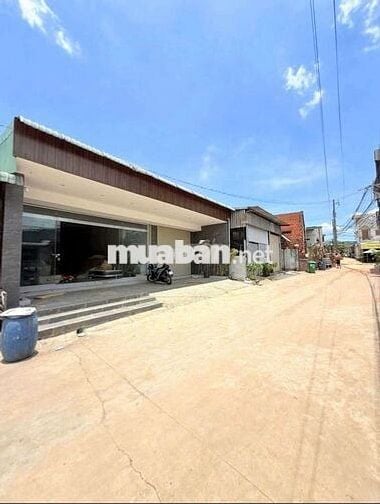 CHO  THUÊ  NHÀ  XƯỞNG ( 5.000m2)  TỈNH LỘ  10.   QUẬN BÌNH  TÂN