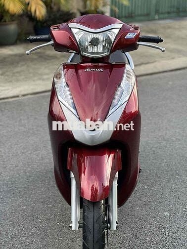 xe hòna  lead 2015 màu đỏ đô mỡi ken 95%