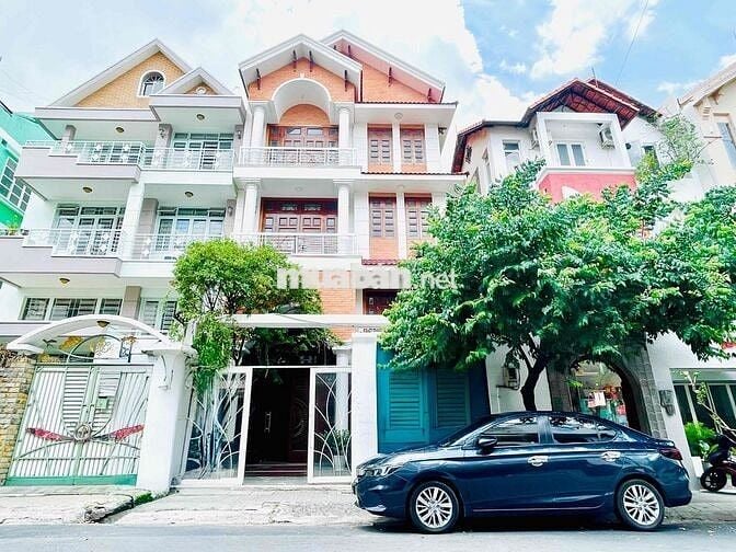 SIÊU PHẨM BIỆT THỰ MỚI ĐẸP 168A HOA LAN QUẬN PHÚ NHUẬN - 5 TẦNG