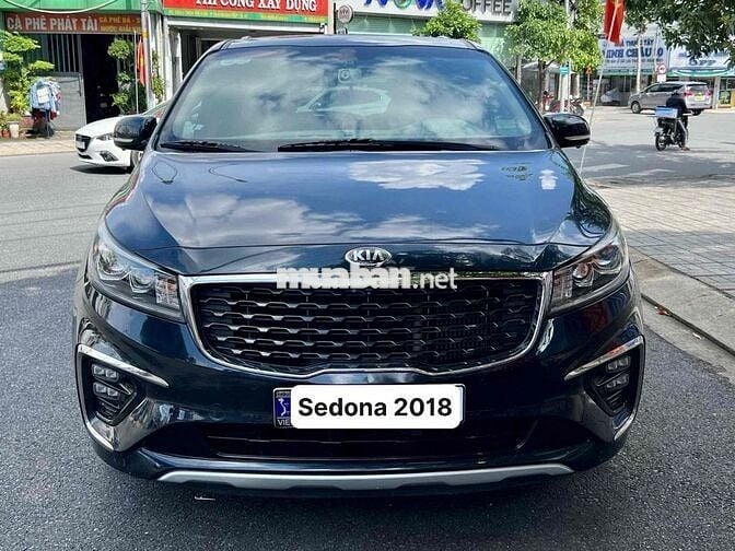 Kia Sedona 2018 2.2 bản Full dầu cao cấp