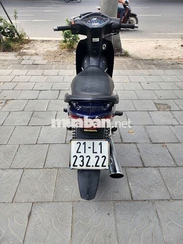 XE WAVER 110 màu xanh