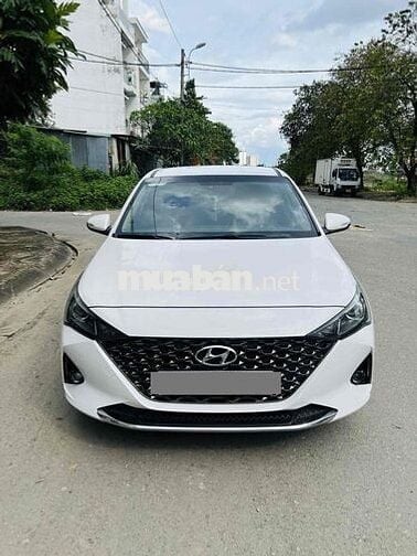 Hyundai Accent 2023 1.4 AT - 59000 km