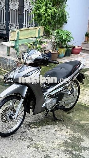 Xe số Honda Future 125i màu xám
