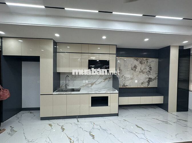 TRẦN DUY HƯNG - MẶT TIỀN 5M - 6 TẦNG THANG MÁY - CÓ GARA OTO
