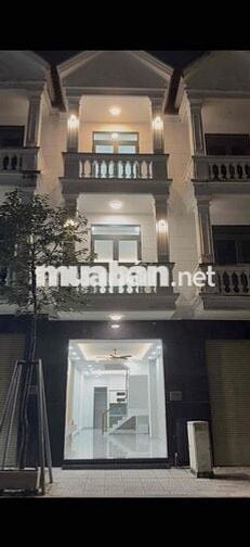 BÁN MẶT TIỀN NHÀ PHỐ TRUNG TÂM LÁI THIÊU (chính chủ- thương lượng nhẹ)