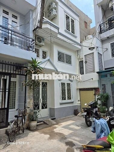 NHÀ MỚI XÂY 3PN KHU SẦM UẤT NGUYỄN TRỌNG TUYỂN TB