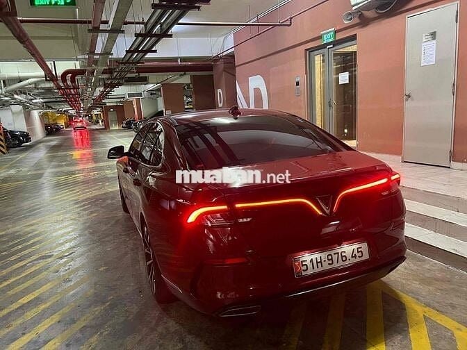 VinFast Lux A2.0 premium 2021 - 51000 km
