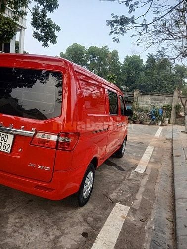 cần bán xe tải van 5 chỗ ngồi, hàng hoá 700kg 