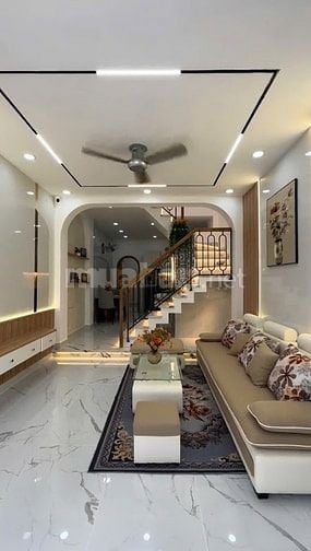 Nhà hoàn công đường Trần Văn Hoàng, Tân Bình. Giao Lý Thường Kiệt