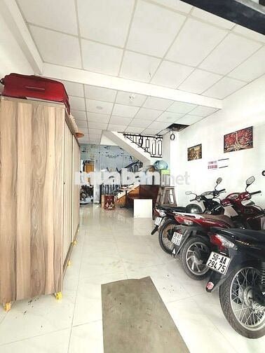 Bán CHDV 92m2 Dòng Tiền Ổn Định Cách MT Huỳnh Tấn Phát 50m Hơn 6 Tỷ TL
