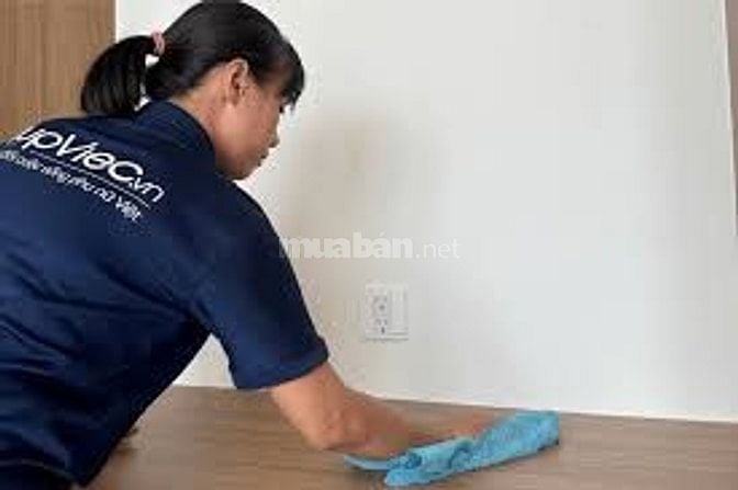 Cty HMC  tuyển 50 tạp vụ dọn dẹp vệ sinh cho VP công ty 