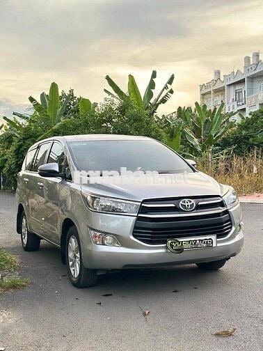Toyota Innova 2019 2.0E - 140000 km