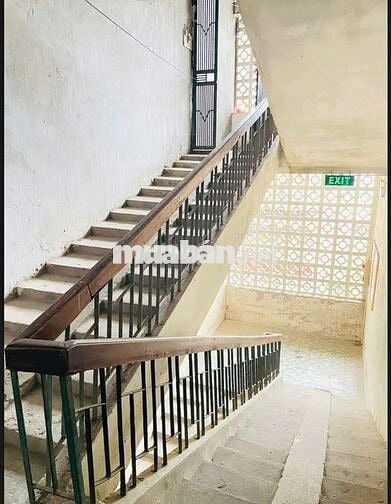 CĂN HỘ TẬP THỂ GẦN PHỐ THANH NHÀN, HỘ KHẨU HAI BÀ TRƯNG