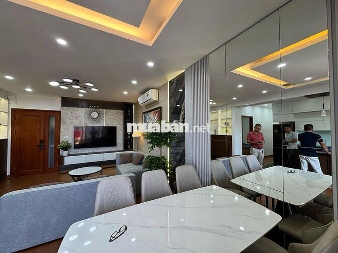 Chính chủ bán CH CT2A KĐT Mỹ Đình 2, 93m2,2N,2WC, giá 7.85 tỷ