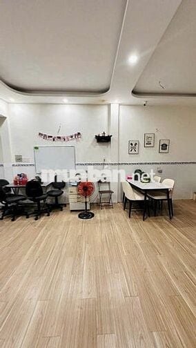 SANG GẤP TOÀN BỘ ĐỒ DÙNG SPA & NAIL – NGAY VƯỜN LÀI – CÁCH MẠNG , TPHÚ