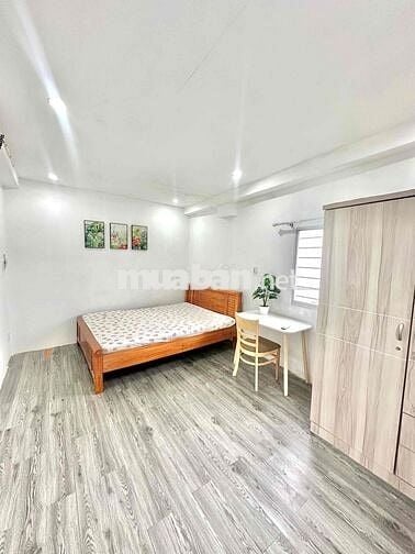 Căn hộ 1 phòng ngủ bờ kè Hoàng Sa Q3