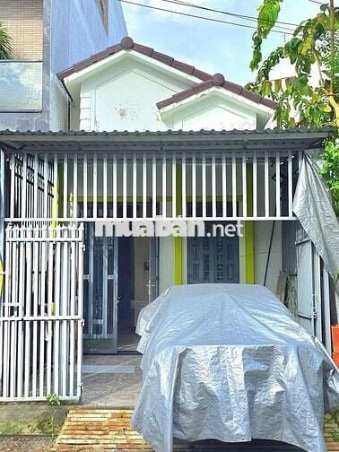 Nhà trệt 2 phòng ngủ đường C1 KDC Phú An