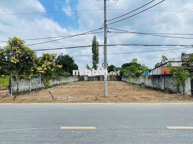 Đất mt Nguyễn Thị Lắng 828m2 thổ cư cần bán nhanh giá CHỈ 1 tỷ 750tr