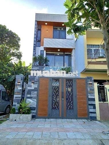 Cho thuê nhà cao cấp nguyên căn 3Pn-3 tầng có lửng Huỳnh Ngọc Đủ