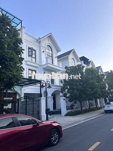 Bán nhà Dịch Vọng,Cầu Giấy,7tầng,ô tô, kinhdoanh,thoáng sáng,50m²,18tỷ