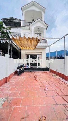 cho thuê nhà nguyên căn Dt 5x32m 4 phòng ngủ 3wc