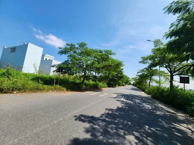 Càn bán lô đất  TĐC BẠCH MAI, Trục Chính đường 21m | 81m² Chỉ 5,x ty.