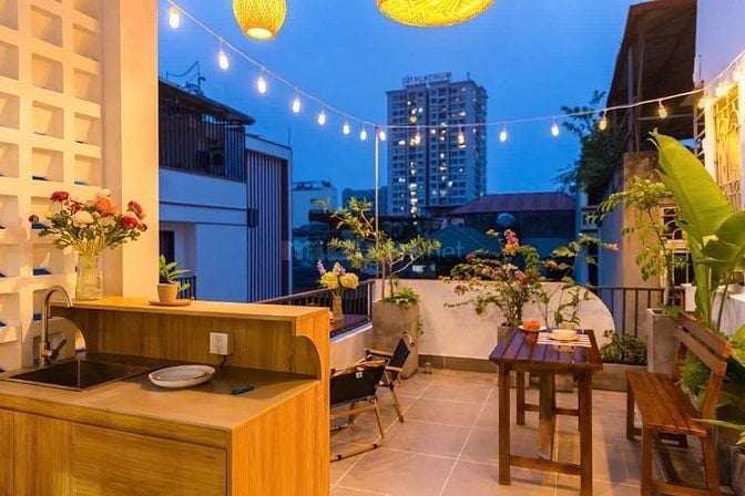STUDIO đối diện Vinhomes Metropolis - Cách ĐH RMIT Hà Nội 850m 